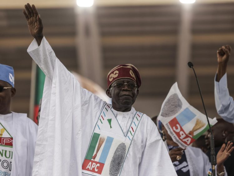 بولا تينوبو رئيسًا لـنيجيريا.. ماذا ينتظر العرَّاب السياسي؟