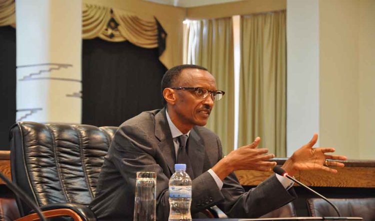 بول كاغامي.. من طفل لاجئ إلى زعيم رواندا القوي