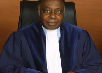 “توماس مينسا”: المهندس الذي أحدث ثورة في تكنولوجيات الإنترنت والصواريخ الجديدة