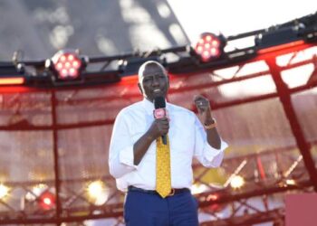 كينيا تحث على مراجعة القواعد العالمية الصارمة لديون إفريقيا