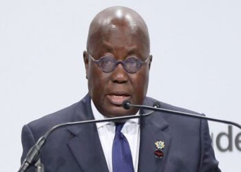 وزيرة تستقيل من منصبها بعد اتهامها بالفساد في غانا