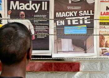 ماكي سال..الخروج من الباب الكبير بخطاب كبير