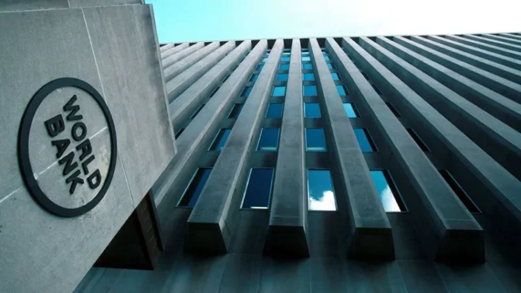 البنك الدولي يوقف الإقراض الجديد للحكومة الأوغندية
