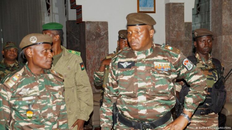 وفد من علماء الدين الإسلامي في  نيجيريا: المجلس العسكري في النيجر منفتح على حل دبلوماسي