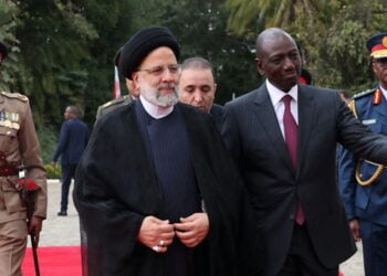 إيران تتجاوز النووي.. وتستعيد نشاطها في إفريقيا