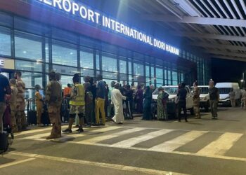 النيجر تعيد فتح الحدود البرية والجوية مع 5 من دول الجوار