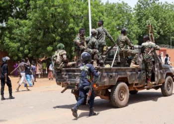 المجالس العسكرية في بوركينا فاسو ومالي وغينيا تدعم قادة الانقلاب في النيجر
