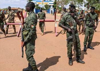 بوركينا فاسو تقرّ رسميا إرسال قوات لدعم النيجر