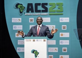 قمة المناخ الإفريقية تقترح فرض ضرائب عالمية لمكافحة تغير المناخ