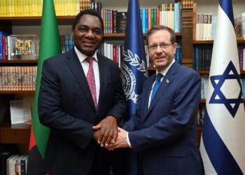 لماذا أصبح قطاع التكنولوجيا المالية في زامبيا محط أنظار إسرائيل؟