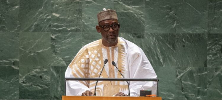 مالي تتهم فرنسا بتقويض الأمن في منطقة الساحل وعرقلة المساعدات