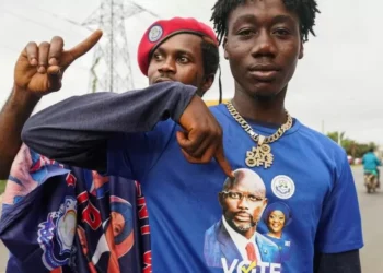 الانتخابات الرئاسية في ليبيريا تتجه إلى جولة الإعادة