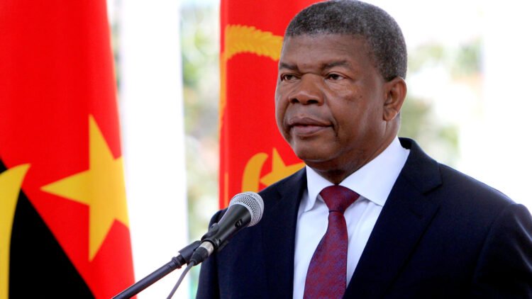 رئيس أنغولا يدعو لمنع وقوع كارثة إنسانية في قطاع غزة