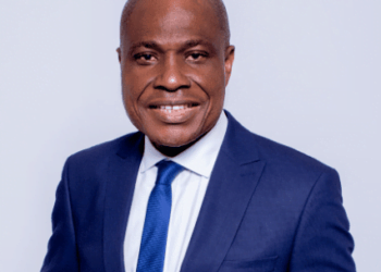 زعيم المعارضة في الكونجو الديمقراطية مارتن فايولو يؤكد ترشحه للرئاسة