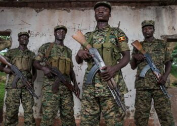 الجيش الأوغندي يعلن تصفية ستة متمردين قتلوا سائحين ودليلهما في حديقة وطنية