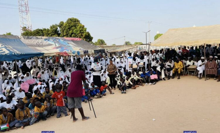 تجمع شعبي في غامبيا يدعو لدعم المقاومة الفلسطينية ومساعدة المتضررين