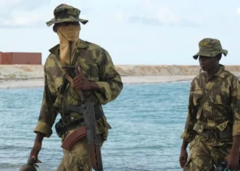 برلمان موزمبيق يؤيد قرار تمديد الخدمة العسكرية إلى خمس سنوات