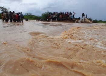 120 قتيلا في فيضانات النينو في كينيا ونزوح 90 ألف اسرة