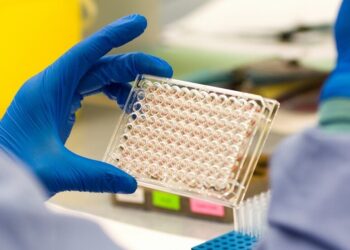 الولايات المتحدة تنقل مشروعاتها البيولوجية العسكرية إلى دول إفريقية