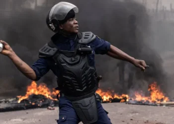 اشتباكات بين أنصار المرشح الرئاسي مارتن فايولو والشرطة في كينشاسا