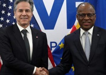 بلينكن يصل الرأس الأخضر في بداية جولته الإفريقية