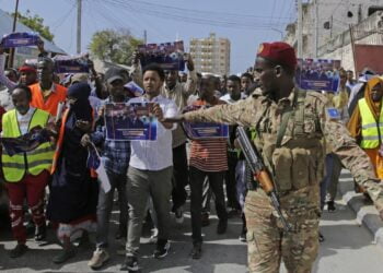 إثيوبيا تعلن موافقتها على الاعتراف بـ”أرض الصومال” والحكومة الصومالية تدين بيان “الايغاد”