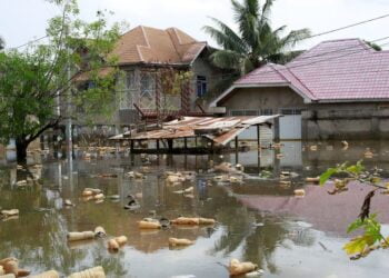 مئات القتلى جراء غمر مياه الفيضانات لحوض نهر الكونغو