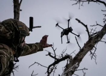 لوموند: احتمال استخدام المسيّرات في حروب إفريقيا يثير المخاوف