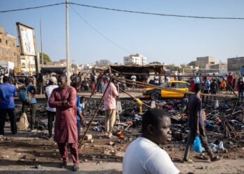 ارتفاع عدد قتلى الاحتجاجات في السنغال والمعارضة تدعو لتظاهرات الثلاثاء