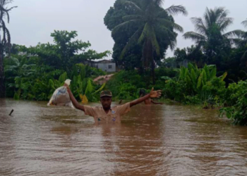 إعصار استوائي يجتاح مدغشقر يقتل 18 شخصًا ويشرد الآلاف