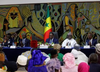 السنغال تبدأ حملة انتخابية قصيرة بعد الاتفاق على موعد اجراء الانتخابات الرئاسية