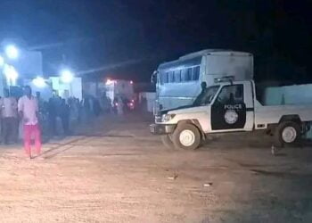 أزمة حدودية بين مالي وموريتانيا وتوقف العبور بين البلدين