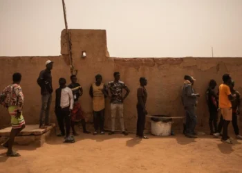 الجزائر تستدعي سفير  نيامي على خلفية “ترحيل مواطني النيجر غير النظاميين”