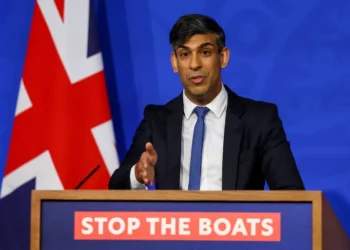 برلمان بريطانيا يقر قانون اللجوء إلى رواندا وسوناك يتعهد ببدء الرحلات خلال أسابيع