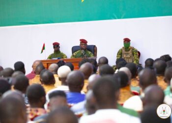 بوركينا فاسو تمدد حكم المجلس العسكري خمس سنوات وتطلق المرحلة الثانية في مواجهة الإرهاب