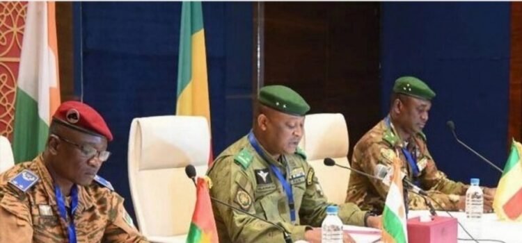 درء التهديدات: مُحفّزات تحالف دول الساحل لإنشاء قوة عسكرية مشتركة