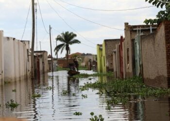 أحوال جوية كارثية تؤدي إلى نزوح 234 ألفا شرق إفريقيا وزيادة خطر الإصابة بالأمراض المنقولة