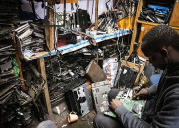 النفايات الإلكترونية في إفريقيا: التدابير وضرورة التحرك