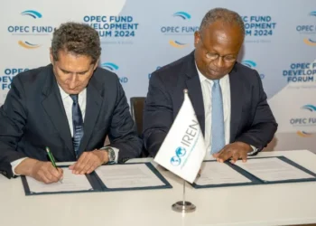 الوكالة الدولية للطاقة المتجددة توقع اتفاقية بـ 100 مليون دولار لنشر الطاقة المتجددة بإفريقيا