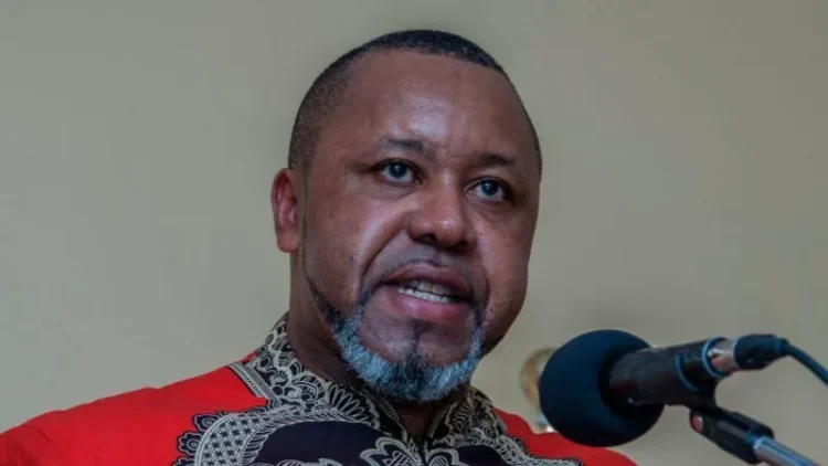 اختفاء طائرة تقل نائب رئيس مالاوي ساولوس كلاوس تشيليما