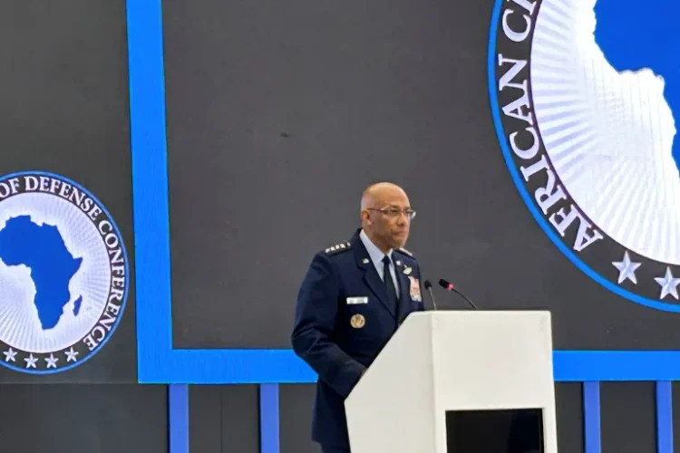 الرئيس الأمريكي جوبايدن يعيد ترتيب فريقه للشؤون الإفريقية