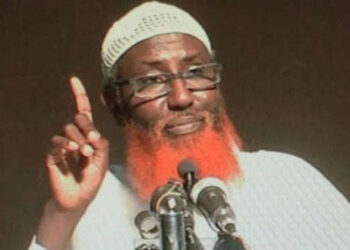 أنباء عن نجاة زعيم تنظيم داعش في الصومال من غارة جوية أمريكية