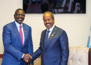 الرئيسان الصومالي والكيني يناقشان التحديات الإقليمية ومكافحة الإرهاب