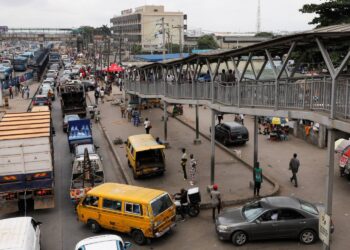 مقتل 48 شخصًا في انفجار شاحنة وقود بنيجيريا