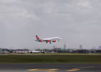 عمال اتحاد المطارات الكينية يضربون عن العمل بسبب تأجير المطار المخطط له