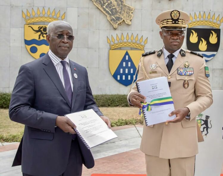 الجابون تحدد 16 من نوفمبر المقبل للاستفتاء على مشروع دستور جديد