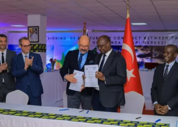 شركة تركية تبني سكة حديد بأوغندا بـ3 مليارات دولار