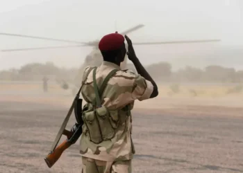 العثور على الملحق العسكري المجري في تشاد ميتًا بعد وصوله للإشراف على مهمة تدريب