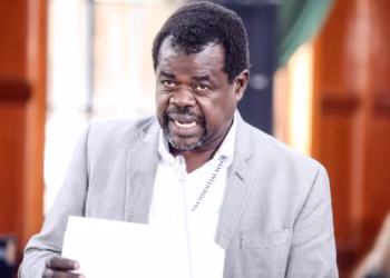 معارض بارز ينضم إلى قائمة متنامية من الطامحين للرئاسة في كينيا