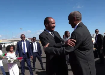 قمة إريترية سودانية بأسمرا وإثيوبيا تؤكد التزامها بسيادة السودان
